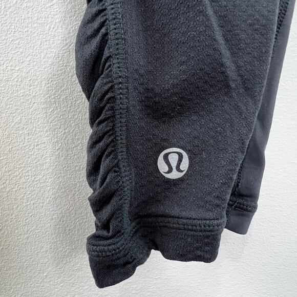 Y2K Lululemon Black Green Waist Ruched Capri Cropped Athletic Leggings Size 4 - Picture 4 of 6